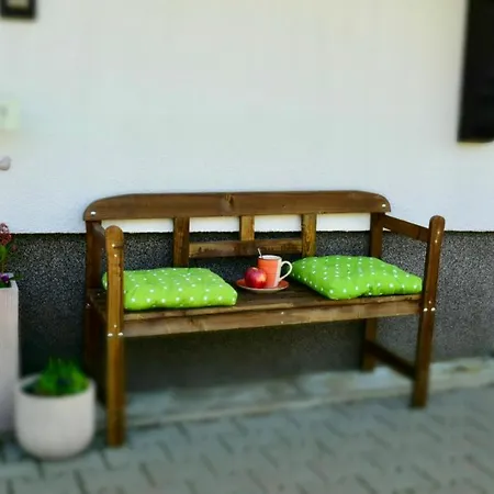 Juedel Mit Saunanutzung *